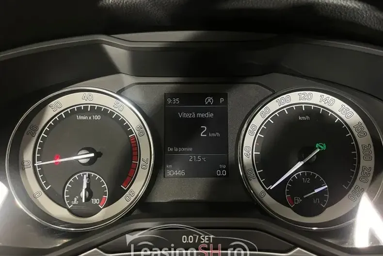 Skoda Superb din 2021 cu 30.446 km - oferta SKO102632 - foto 7