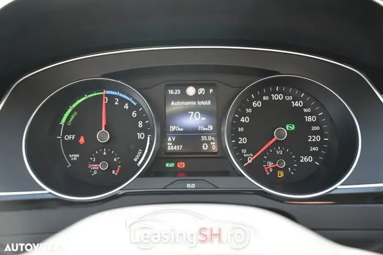 Volkswagen Passat din 2020 cu 88.437 km - oferta VOL95867 - foto 17