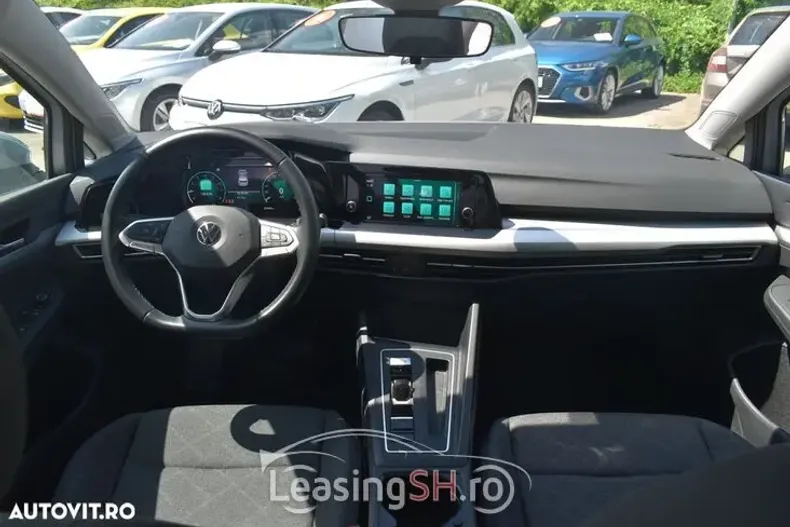Volkswagen Golf din 2021 cu 23.934 km - oferta VOL95863 - foto 17
