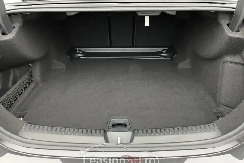 Mercedes-Benz 220 din 2024 cu 5.600 km - oferta MER97324 - foto 3