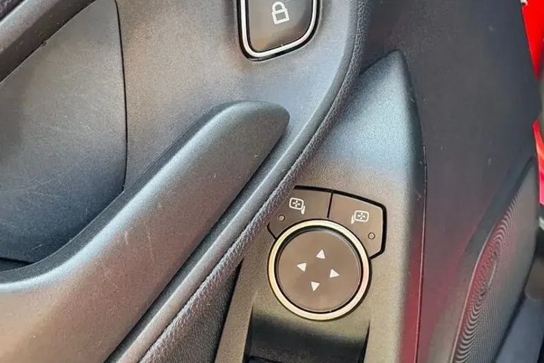 Ford Fiesta din 2021 cu 105.820 km - oferta FOR95926 - foto 12