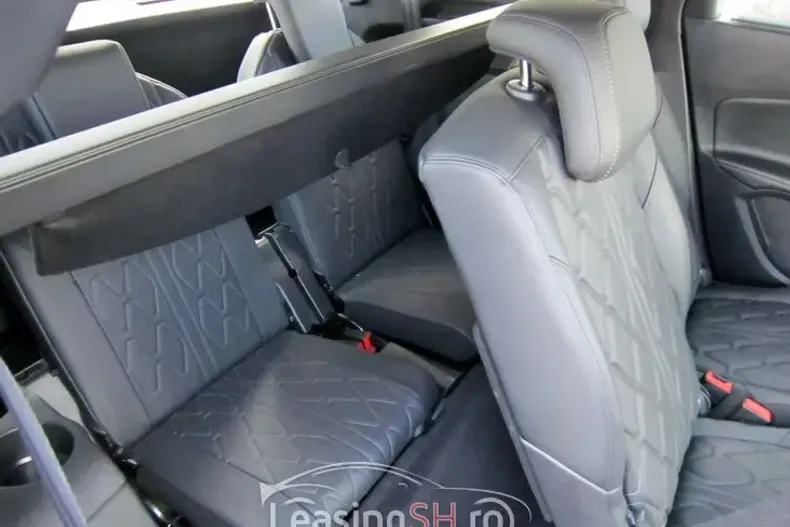 Peugeot 5008 din 2021 cu 153.913 km - oferta PEU103249 - foto 10