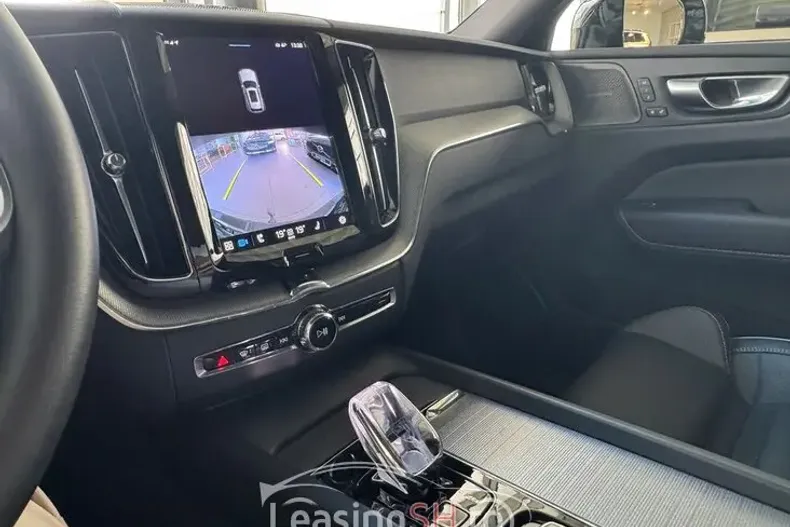 Volvo XC60 din 2023 cu 74.000 km - oferta VOL103145 - foto 19