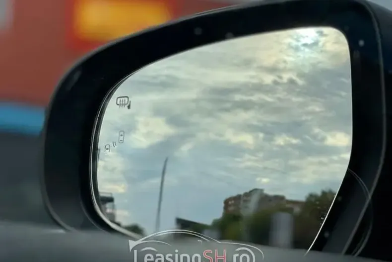 Suzuki Vitara din 2023 cu 25.000 km - oferta SUZ103174 - foto 8