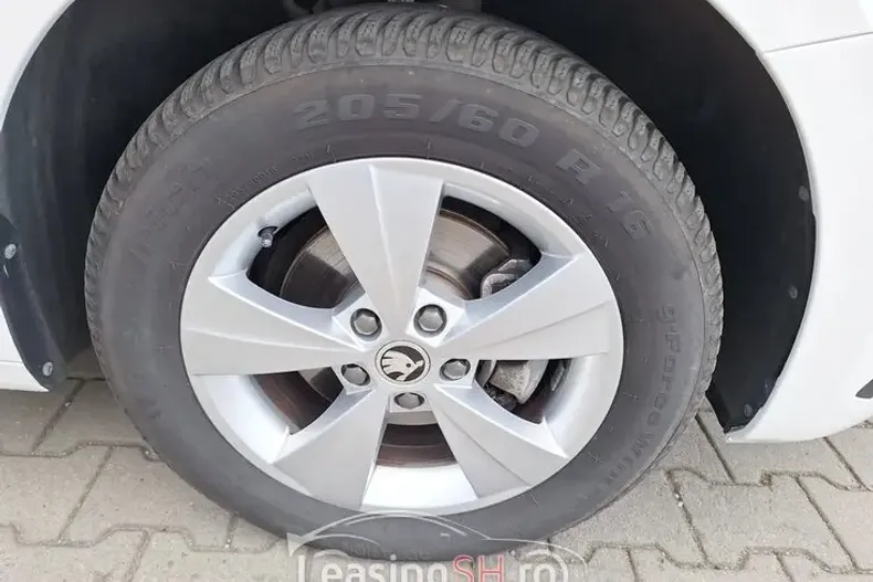 Skoda Octavia din 2021 cu 60.000 km - oferta SKO101884 - foto 7