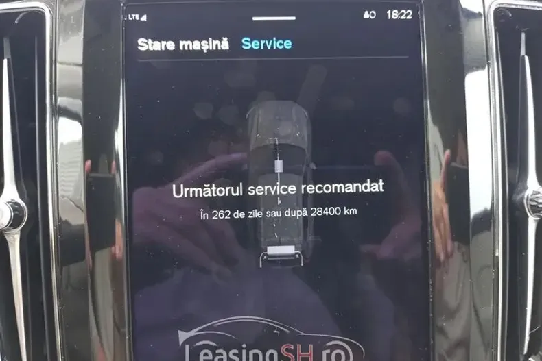 Volvo XC60 din 2022 cu 72.390 km - oferta VOL95920 - foto 26