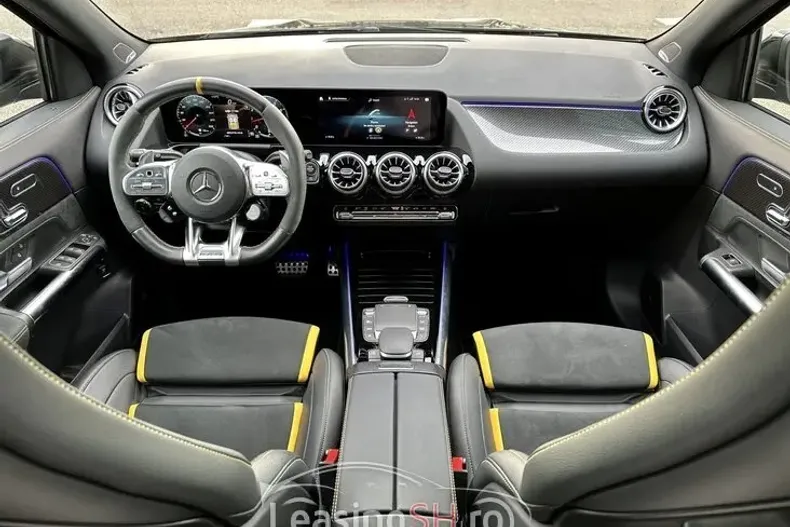 Mercedes-Benz 45 AMG din 2022 cu 9.900 km - oferta MER96369 - foto 22