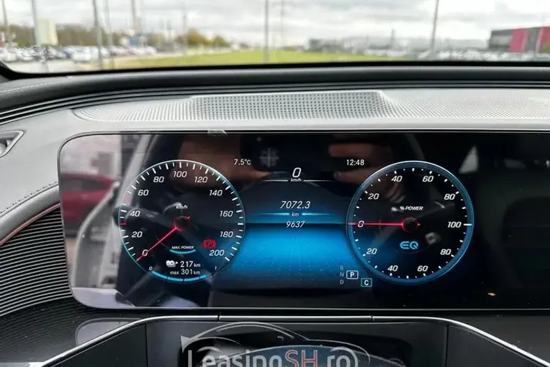 Mercedes-Benz EQC din 2022 cu 26.500 km - oferta MER96367 - foto 3