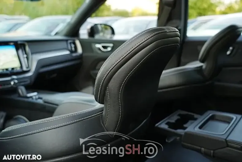 Volvo XC60 din 2020 cu 156.145 km - oferta VOL101794 - foto 23