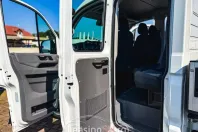 Volkswagen Crafter din 2025 cu 3 km - oferta VOL101318 - foto 4