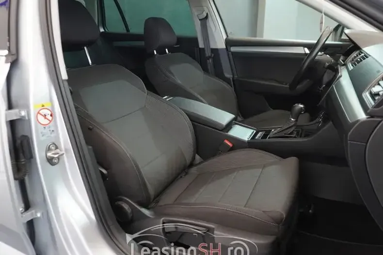 Skoda Superb din 2019 cu 167.200 km - oferta SKO102087 - foto 23