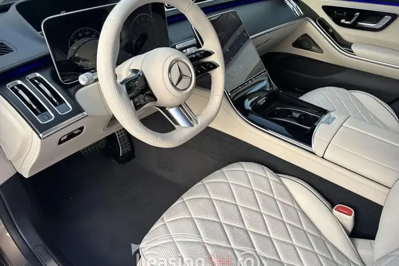 Mercedes-Benz 500 din 2025 cu 6.000 km - oferta MER102157 - foto 12