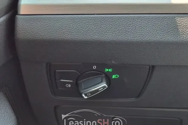 Volkswagen Passat din 2022 cu 157.304 km - oferta VOL100733 - foto 15