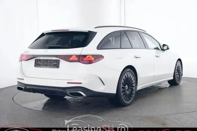 Mercedes-Benz 300 din 2023 cu 25.583 km - oferta MER98035 - foto 2