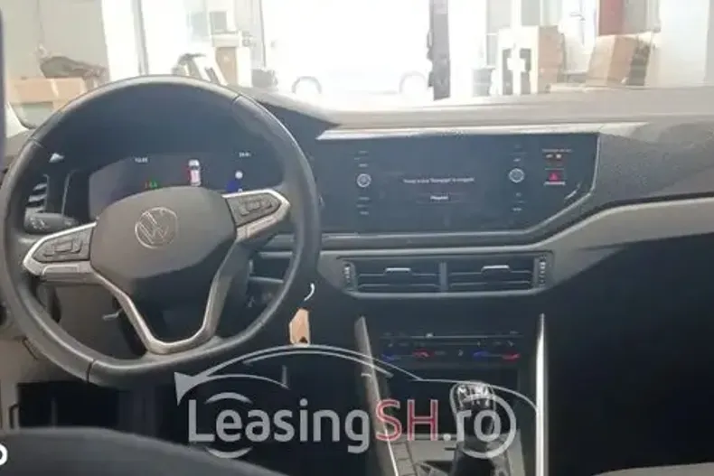 Volkswagen Taigo din 2024 cu 53.000 km - oferta VOL102548 - foto 2