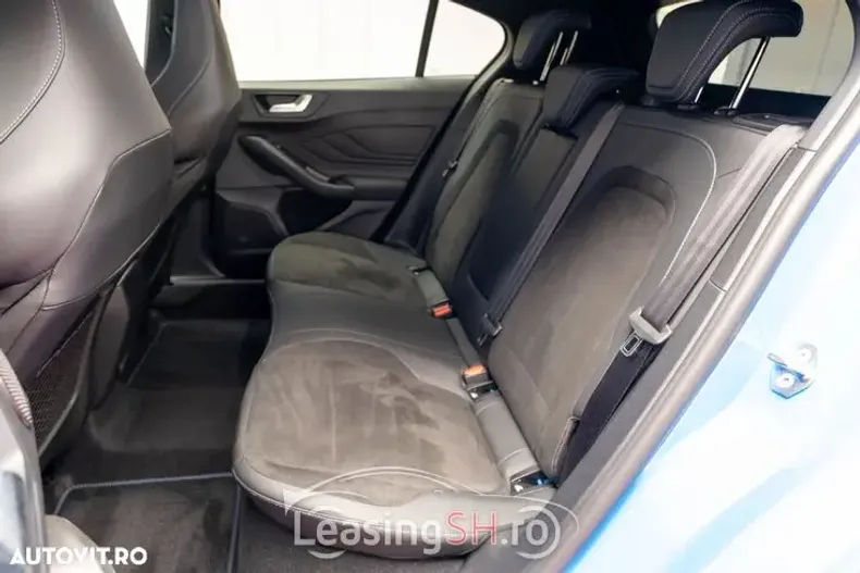 Ford Focus din 2025 cu 5.700 km - oferta FOR103182 - foto 17