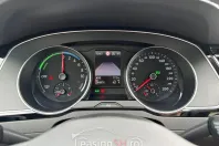 Volkswagen Passat din 2021 cu 144.876 km - oferta VOL101614 - foto 13