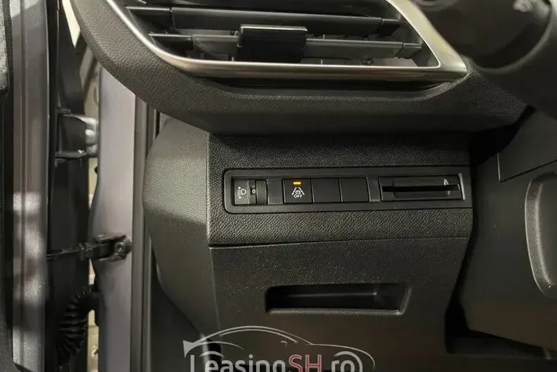 Peugeot 5008 din 2021 cu 157.945 km - oferta PEU102988 - foto 29