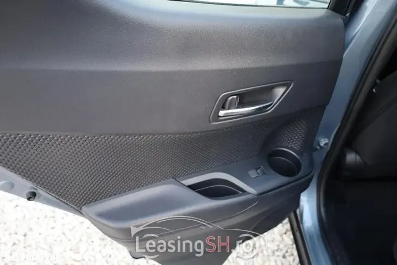 Toyota C-HR din 2021 cu 60.241 km - oferta TOY101271 - foto 2