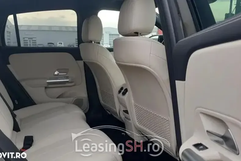 Mercedes-Benz 200 4MATIC Aut. din 2023 cu 43.929 km - oferta MER102515 - foto 3