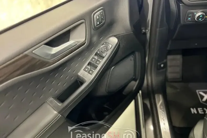 Ford Kuga din 2021 cu 126.988 km - oferta FOR93862 - foto 3