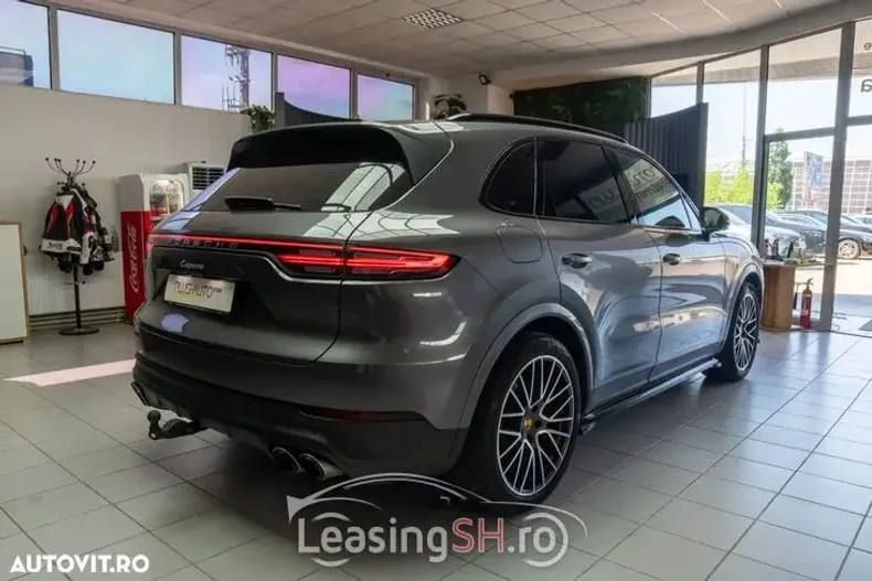 Porsche Cayenne din 2021 cu 68.091 km - oferta POR102781 - foto 5