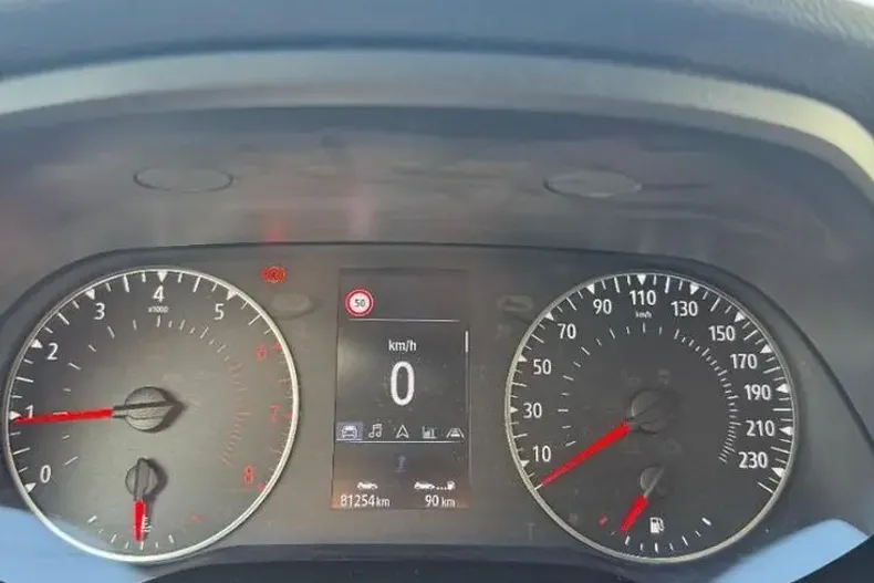 Renault Captur din 2020 cu 81.254 km - oferta REN100807 - foto 3