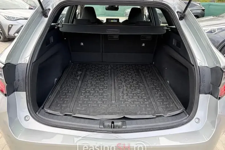 Toyota Corolla din 2022 cu 102.800 km - oferta TOY103275 - foto 12