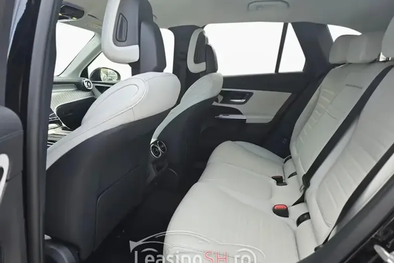 Mercedes-Benz 220 din 2025 cu 30 km - oferta MER98821 - foto 5