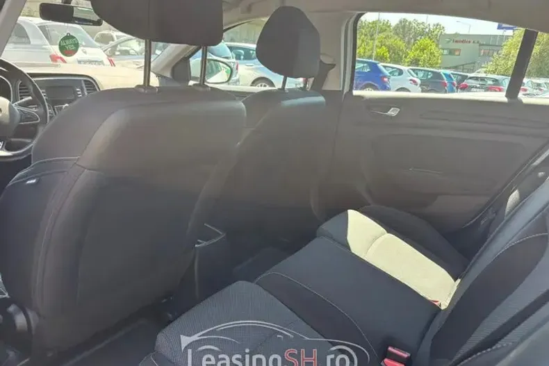 Renault Megane din 2021 cu 93.132 km - oferta REN100621 - foto 6