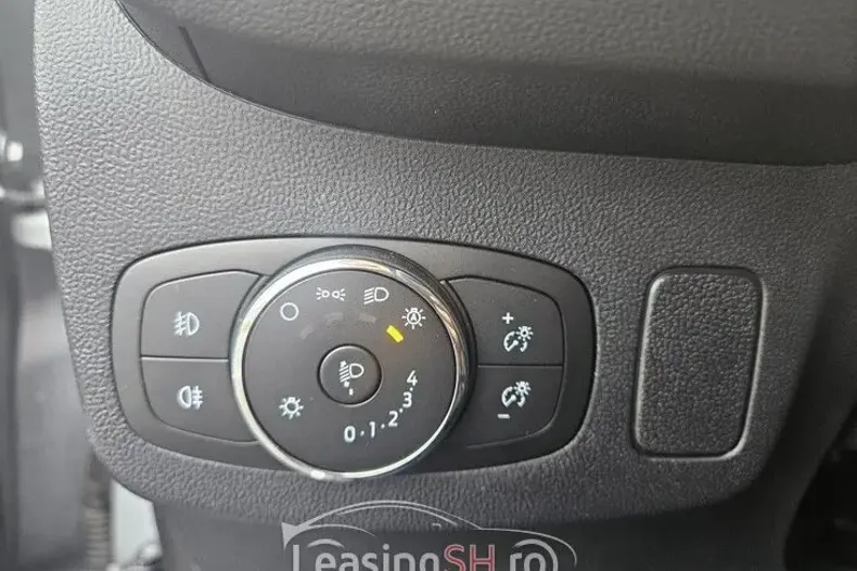 Ford Puma din 2024 cu 17.538 km - oferta FOR103264 - foto 12