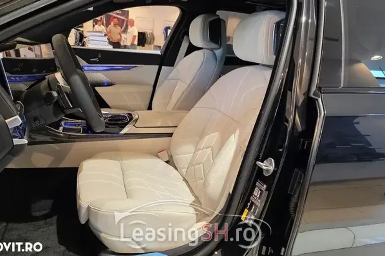 BMW 750e din 2025 cu 1 km - oferta BMW101739 - foto 7