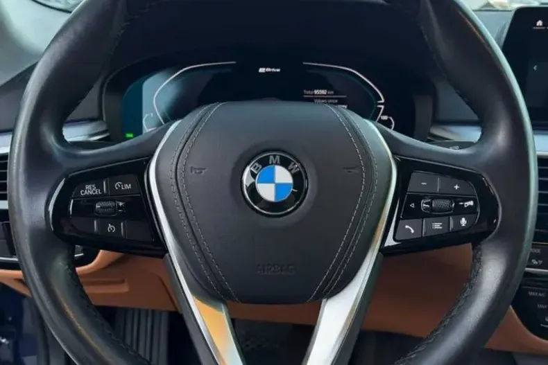 BMW 530e din 2019 cu 95.000 km - oferta BMW102968 - foto 38