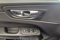 Volvo XC60 din 2021 cu 107.400 km - oferta VOL100259 - foto 21