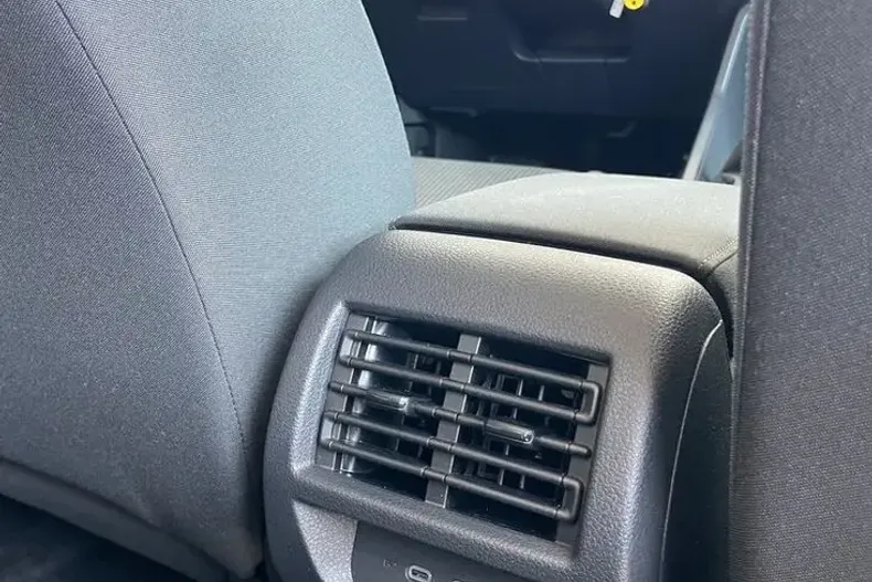 Volkswagen Caddy din 2025 cu 1 km - oferta VOL102400 - foto 15