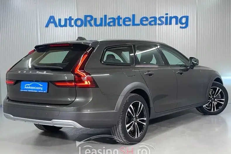 Volvo V90 din 2021 cu 103.132 km - oferta VOL101908 - foto 21