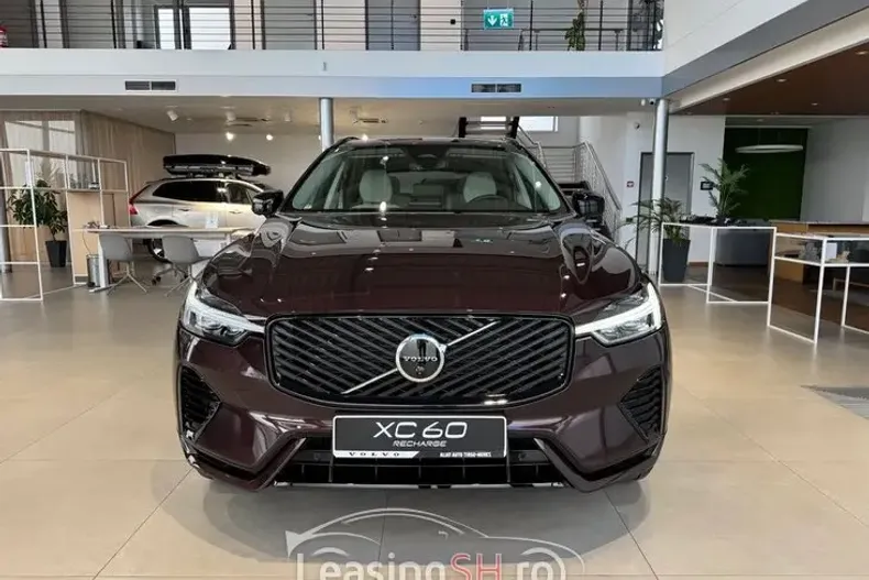 Volvo XC60 din 2025 cu 10 km - oferta VOL102727 - foto 9