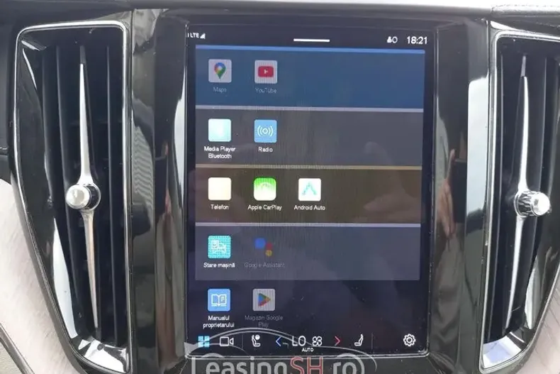 Volvo XC60 din 2022 cu 72.390 km - oferta VOL95920 - foto 24