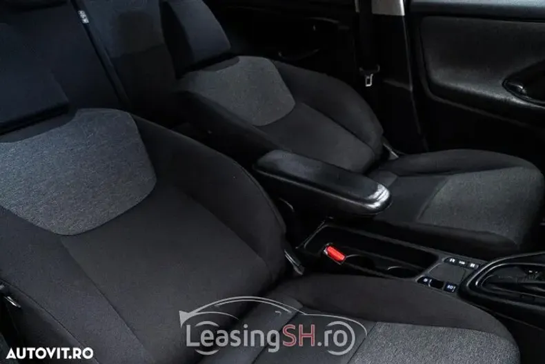 Toyota Yaris din 2021 cu 159.069 km - oferta TOY103056 - foto 31