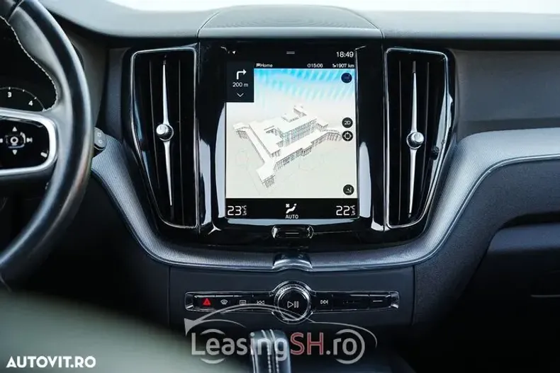 Volvo XC60 din 2021 cu 85.670 km - oferta VOL101793 - foto 17