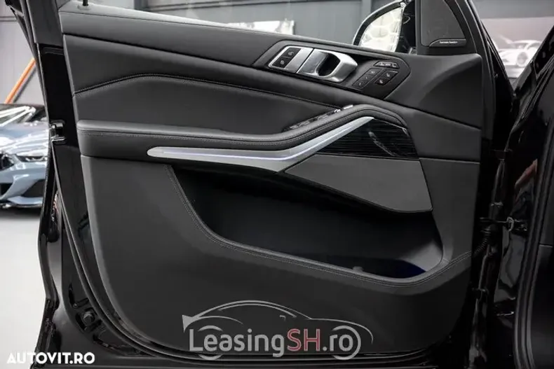 BMW X7 din 2023 cu 12.200 km - oferta BMW95822 - foto 21