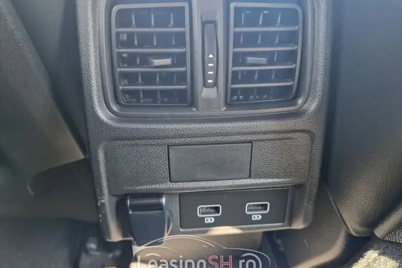 Renault Arkana din 2023 cu 24.509 km - oferta REN102574 - foto 13