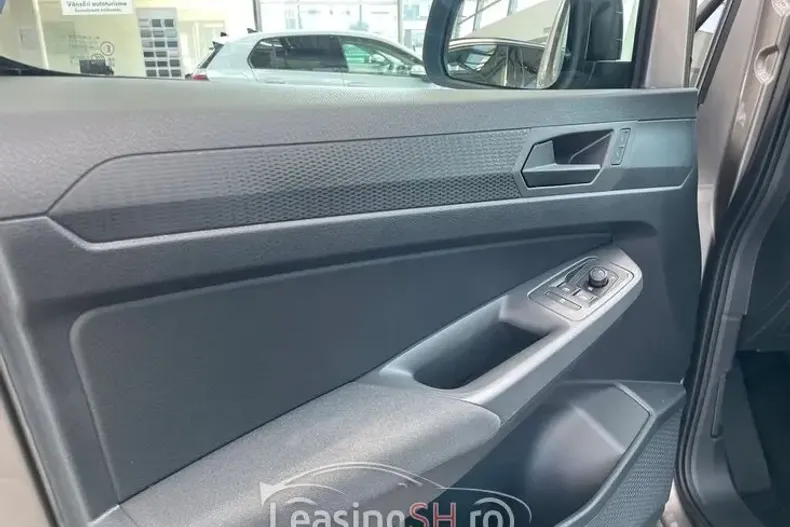 Volkswagen Caddy din 2025 cu 1 km - oferta VOL102400 - foto 2