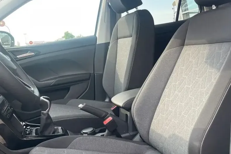 Volkswagen T-Cross din 2025 cu 1 km - oferta VOL101327 - foto 17