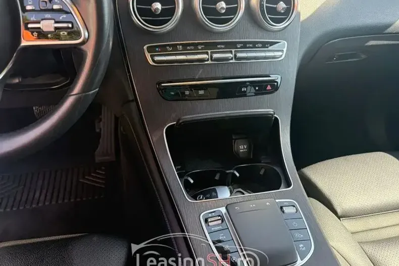 Mercedes-Benz 220 din 2019 cu 96.043 km - oferta MER102560 - foto 3