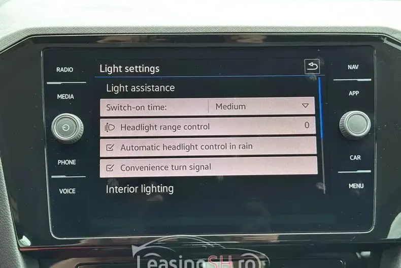 Volkswagen Passat din 2021 cu 144.876 km - oferta VOL101614 - foto 30