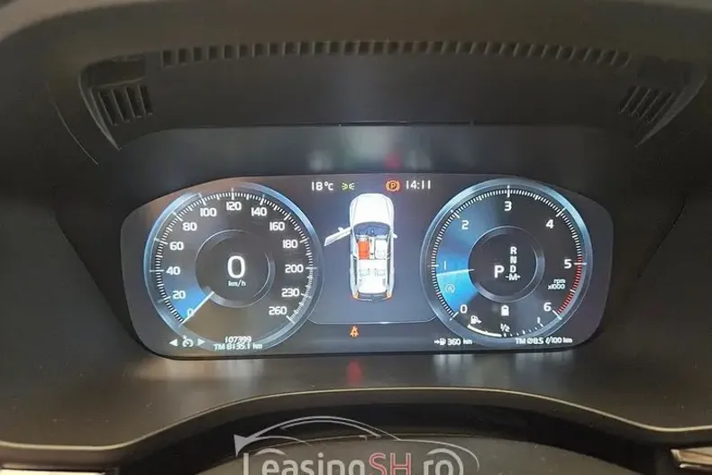 Volvo XC60 din 2021 cu 107.400 km - oferta VOL100259 - foto 13