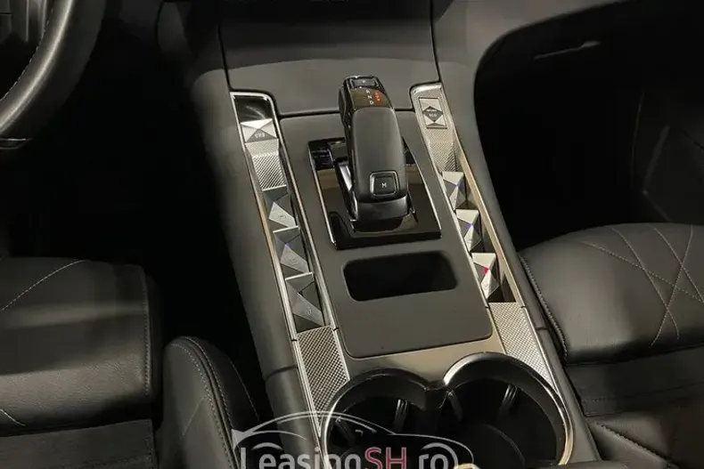 DS Automobiles DS 7 Crossback din 2020 cu 37.943 km - oferta DSA102746 - foto 6