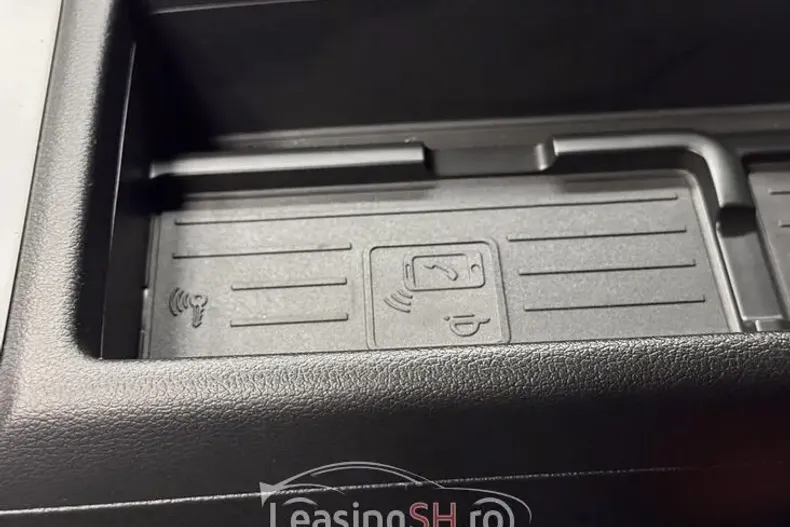 Audi A4 din 2024 cu 8.500 km - oferta AUD94187 - foto 5