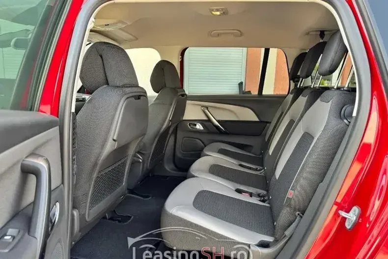 Citroën C4 Grand Space Tourer din 2019 cu 146.000 km - oferta CIT100149 - foto 31